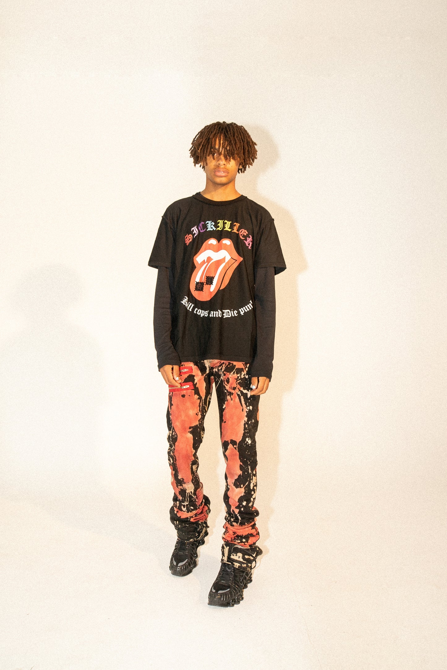 “BLOODY JEANS”