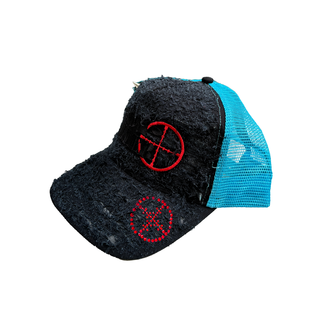 BLACK/BLACK LOGO TRUCKER