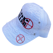 Carica l'immagine nel visualizzatore di Gallery, COP KILLER WHITE LOGO TRUCKER
