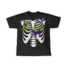 Carica l'immagine nel visualizzatore di Gallery, BLACK BUTTERFLY BONES TEE
