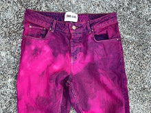 Carica l'immagine nel visualizzatore di Gallery, “DYED PURPLE  RAIN JEANS”
