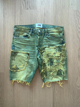 Carica l'immagine nel visualizzatore di Gallery, CUSTOM GREEN JEANS cop killer x sick
